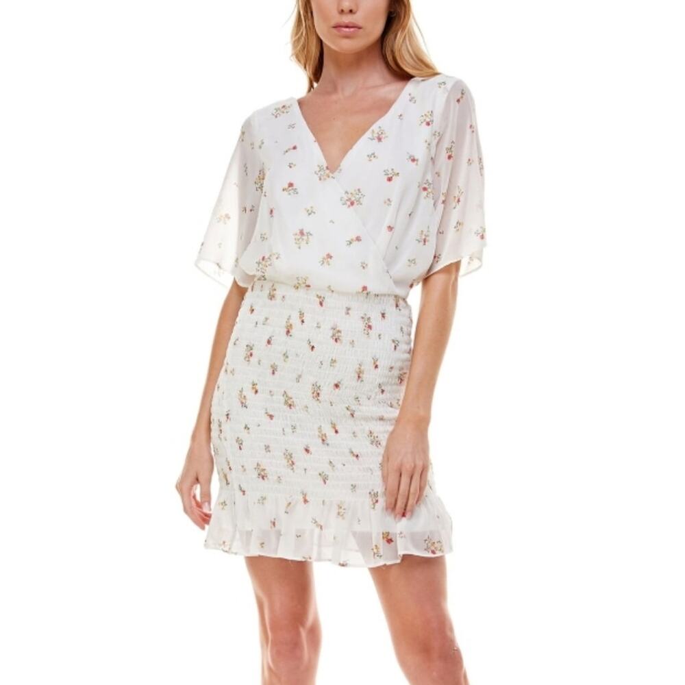 Trixxi Dress Junior Size XXL White Floral Smocked Short Casual Open Back
